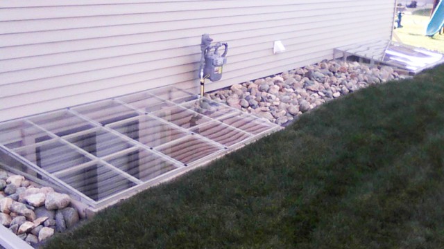 Stell Frame Window Well Cover